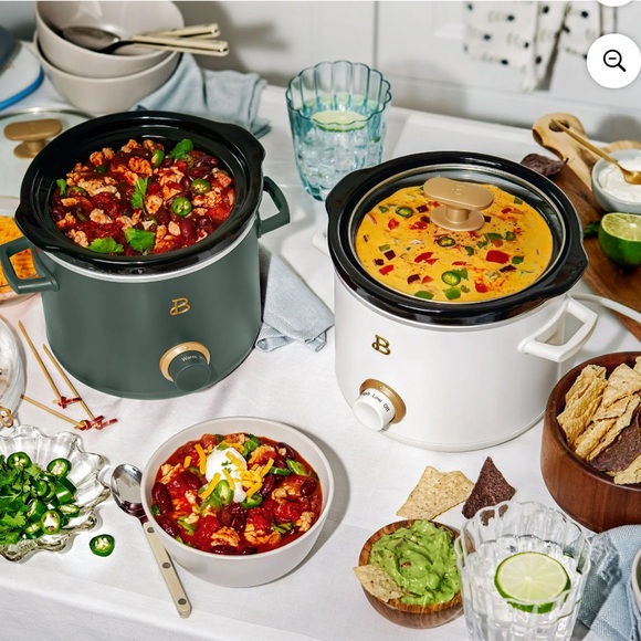 NEW IN BOX Drew Barrymore Beautiful 2 Quart Crockpot Limited Edition Thyme Green - Picture 7 of 7